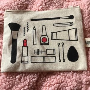 Makeup bag